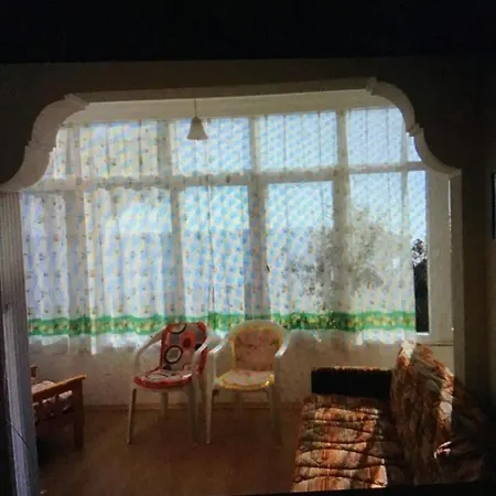Apartment Mustakil 1+1 Daire *